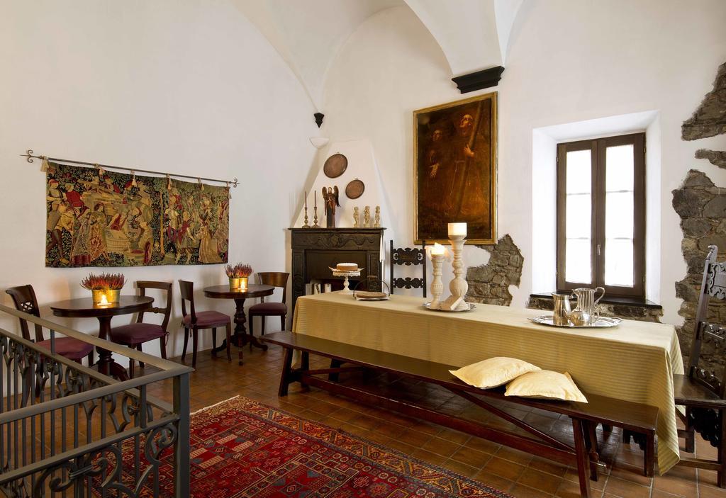 ホテル Abbadia San Giorgio モネーリア エクステリア 写真